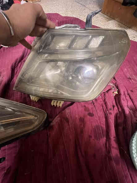 السلام عليكم شباب عدي مازدات باترول 2018 نضيفات كلش يرادلهن بولش بس وعدي شباج هم باترول 2018 شباب المازدات رايدهن ب٤٠٠ الف والشباج رايده ب100 الف مستعجل ع بيعتهن لان معتاز اريد ابيعهن الشراي يتصل***********
