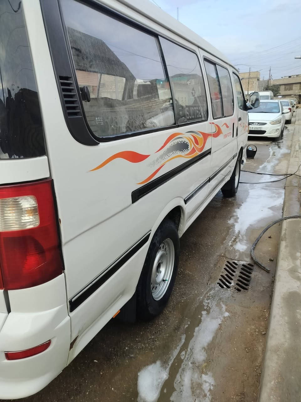 فتون 2017 سياره حلوه وخير من الله ماشيه 180سعرها 105للستفسار على الرقم ***********
