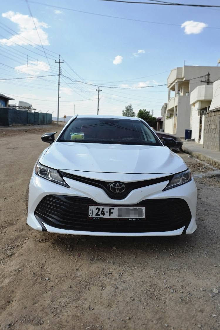 تويوتا كامري موديل 2019 كير و مكينة شرط بي دعم و بي سبغ 3 تعديل تيده نه رقم و سنوي جديد رقم تلفون *********** سعر 180 و مجال دهوك, العراق
