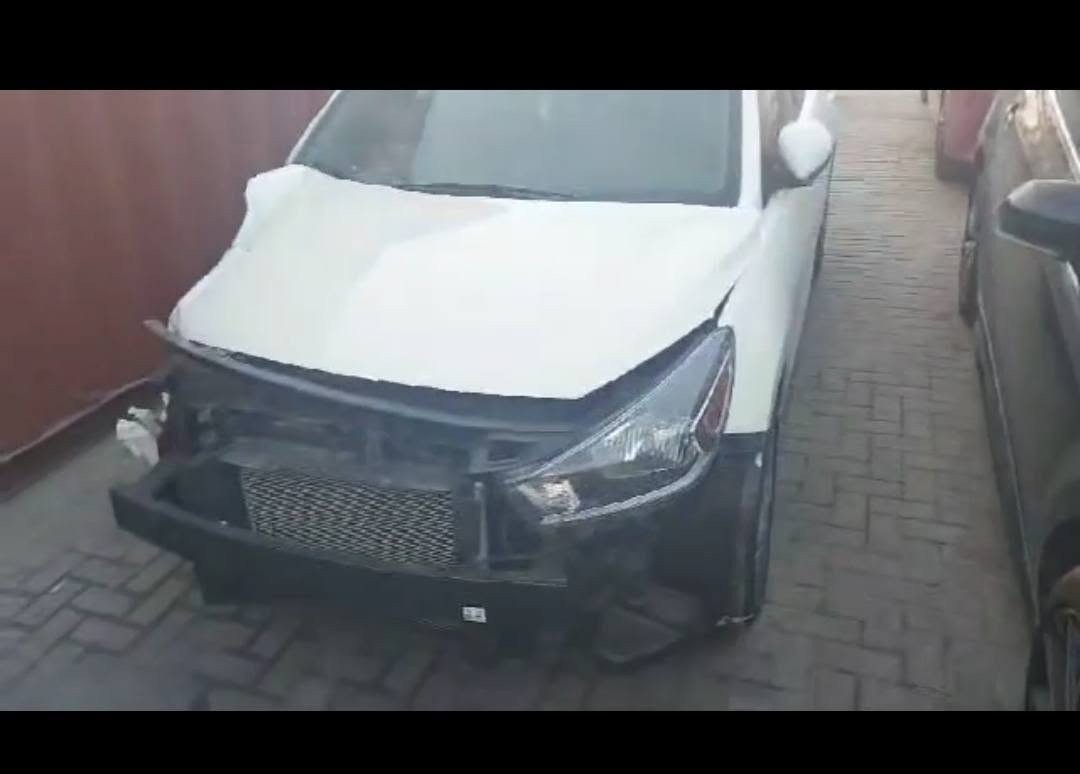 سلام  عليكم كيه ريو موديل 23 وارد امريكي رقم معوقين وكاله ماشيه 58 حدثها واضح بصوره خفي محرك الف او 600 سياره جديده مانقصها اي شي ربع ماذب عليها  مكاني بصرة قبله حي المهندسين السعر 125 ***********
