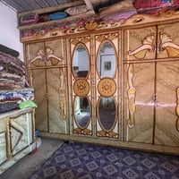 غرفة نوم كاملة • مستعمل • شبه جديد