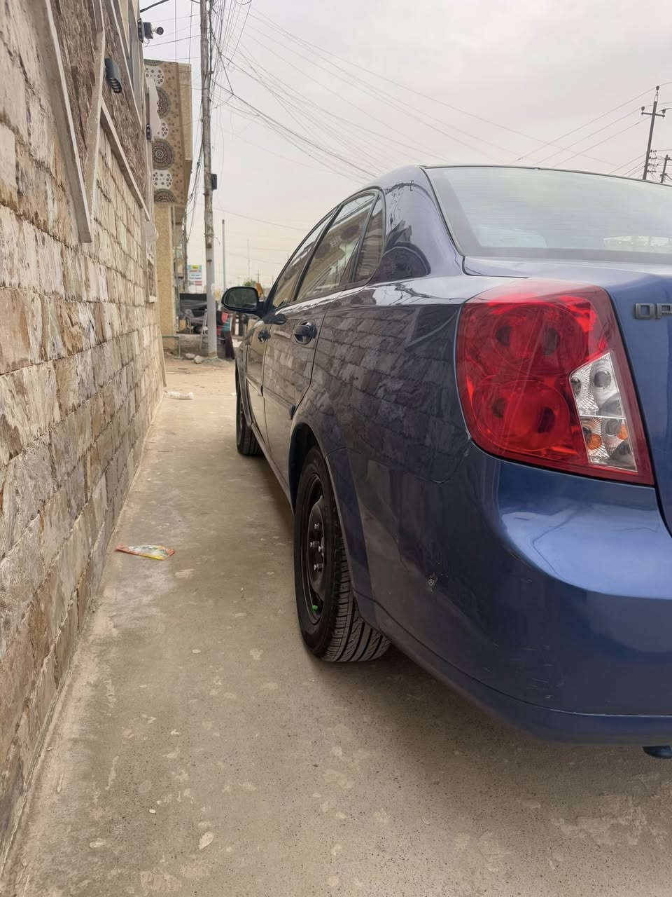 السلام عليكم شباب عندي اوبترا خليجيه للبيع موديل 2009 مكفوله من الضربه والتبديل بيه مكانات صبغ محرك وكير اوتو خير من الله تبريد ثلج صدر امامي خلفي جديد باتري جديد تخم مال صارله شهر غرفتها وتاري زيرو بسمي للشراي يتصل ‭0770 874 6683‬
