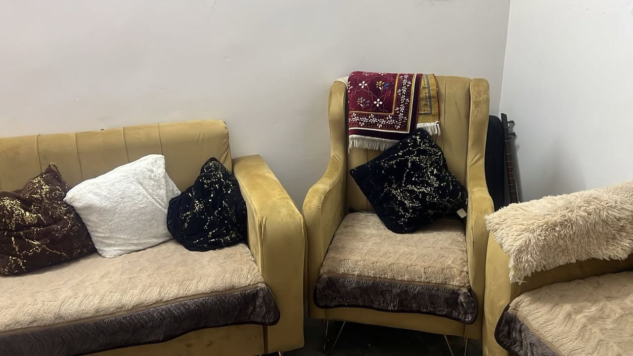 أغراض للبيع اخذ سكرين وطب خاص أنطيك السعر

العنوان تكريت


**إذا كنت صاحب هذا الإعلان وتريد حذفه لأي سبب، رجاءا أرسل رسالة إلى الدعم الفني**