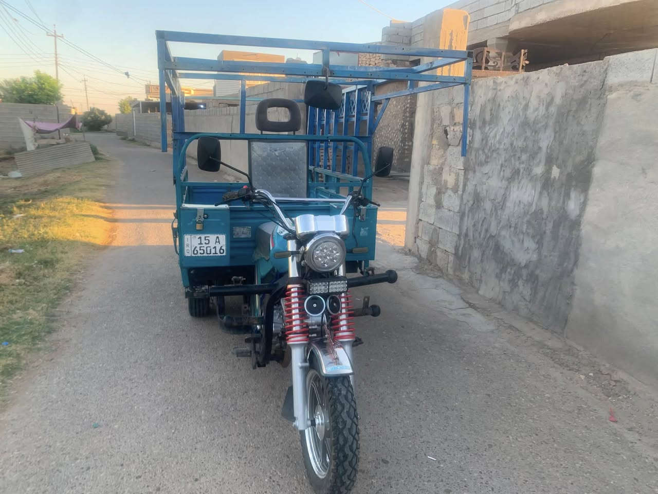 سلام عليكم اخوان ستوتة للبيع موديل ٢١ مسجلة وبسمي صالي شهر من سجلتها محرك وگير واكسل وبعدهن بل جيس ستوتة جديدة وبعدها بحيلها وما مشتغلة عل حديد يعني مكفولة وكلها شغالة مكان الرمادي رقم تلفون *********** سعر مليونين وخمسمية وبيها مجال يعني ٢،٥٠٠
