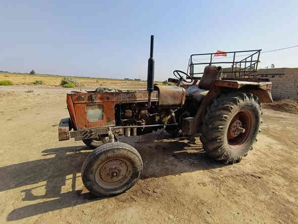 السلام عليكم عنتر 84 هيه ومعداته كامله شقل وطلع محرك خير من الله تاير نظيف فوك نص عمر جهاز رفع خير من الله لمكينه عوزه كهربائيات مكاني الناصريه قظاء النصر سعر 5500 قابل لتفاوظ ***********
