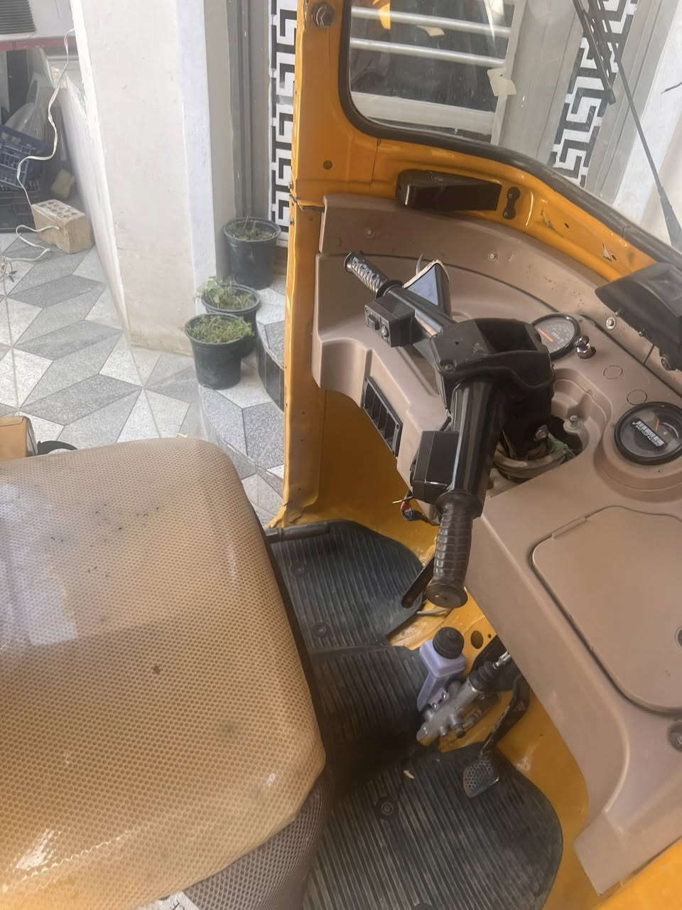 يا الله مديل ٢٠٢٠ سعر ب٦ ونص بيها مجال توصل خاص


**إذا كنت صاحب هذا الإعلان وتريد حذفه لأي سبب، رجاءا أرسل رسالة إلى الدعم الفني**