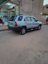سبورتج • ٢٠٠٧ • ٦ سلندر