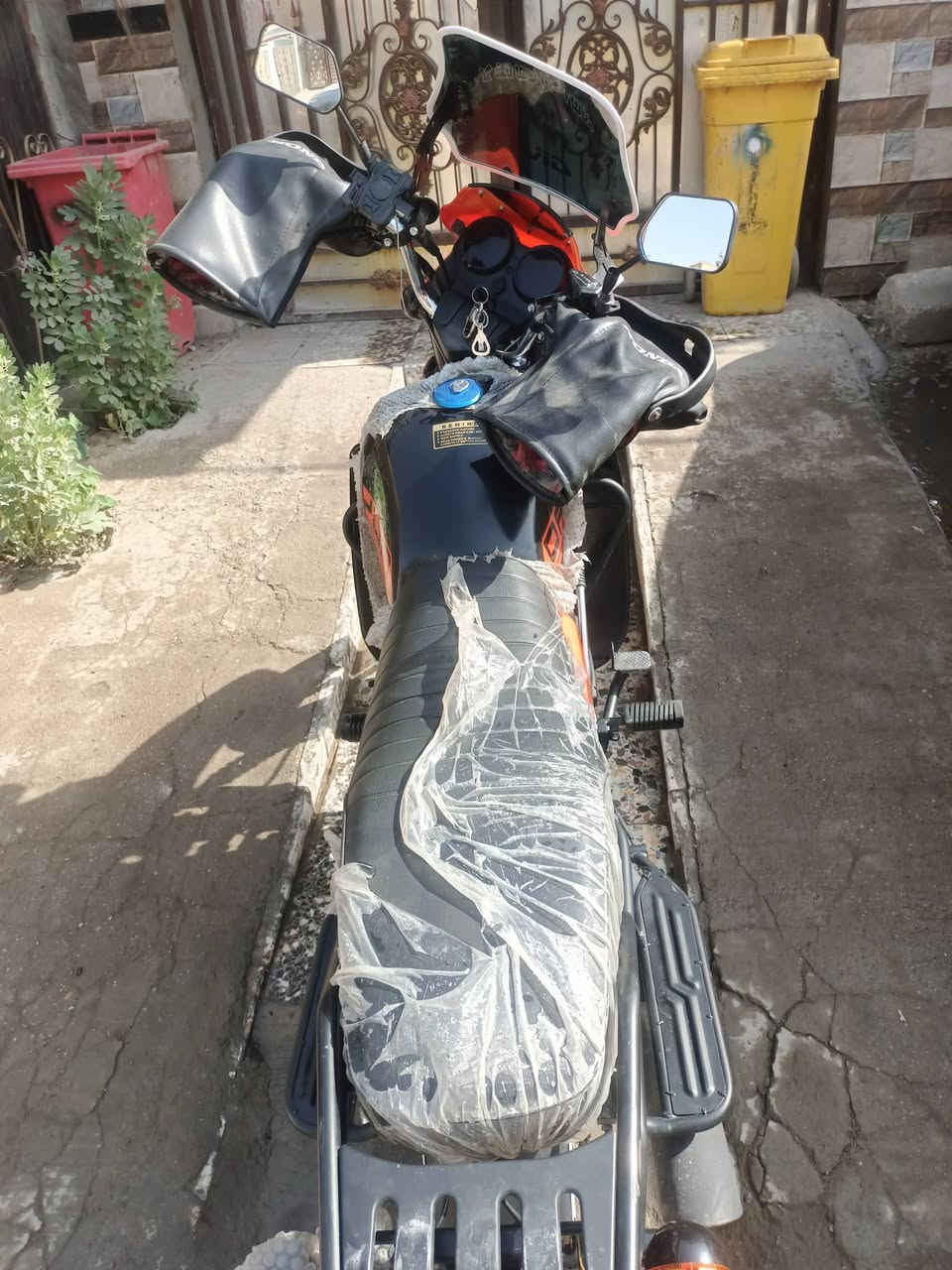 السلام عليكم دراجه دايوان موديل 26 صاله شهر من نازلنه من الرمبه ع وضع الشركه مرقمه   بعدهه بسم الشركه السعر 2650 المكان بغداد حي اور  الاستفسار ***********
