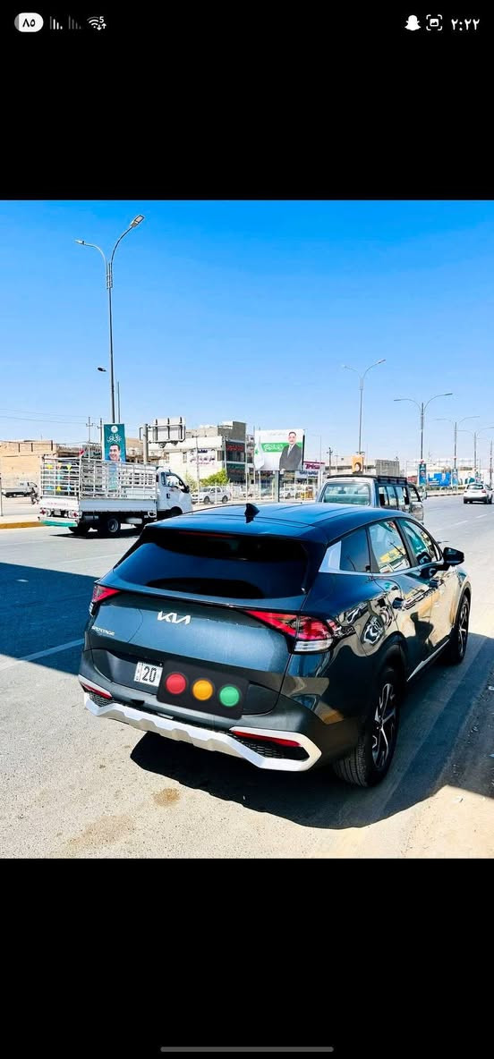 سلام عليكم 
سبورتج 2025 وارد امريكي 

الضرر چاملغ وبنيد مصبوغات (ضرر أمريكا )

واهنا بل عراق بيها باردات بل قبق مال جنطه أقل من شبر 

والباب الخلفي الأيمن شبر 

السياره نص فول 

بصمه 

رادار 

حساسات خلفيه 

كشنات جلد

لون رصاصي 

 كشنات كهرباء 

تحديدي مسار 

رقم السياره ديالي 

ايرباك درگه 

السياره كلشي مابيها نقص 

السعر 200$ او بيها مجل للشراي 

مكان السياره بغداد 

رقم الهاتف *********** واتساب
