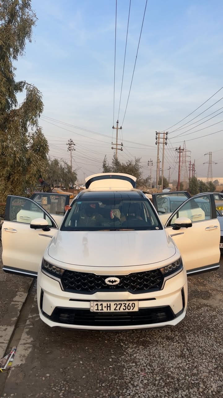 سورنتو  2021 فول للأخير 1/1 اعلى مواصفات مكفولة من الصبغ والتبديل والكير والمكينة بيها بارد بسيط و رصعات مال شارع رقم بغداد الجديد بأسمي تحويل مباشر نفس اليوم
ماشية 71 وقابل لزياده
*فور ويل
*6 سلندر
*بانوراما
*لد نهاري امامي
*كير ماوس
*هاند بريك دكمة
*الاضواء الداخلية لدات لمس
*ترحيب عند الاقتراب
*أربع كاميرات 
*حساس امامي خلفي
*قيادة ذاتية
*كشنات جلد
*كشنات كهرباء
كشنات تدفئة تبريد
*اربع وضعيات قيادة
*مخارج شحن كل الكشنات
*5ويل
*7راكب
*بصمة تشغيل وابواب 
*شاحن لاسلكي
*تشغيل عن بعد 
*نظام الملاحة 
*شاشة كبيرة أصلية 
*4 دسك
*فتح صندوق كهرباء
*لايت زنون 3عدسات LED
*بگ لايت LED
*قبضات ابواب المنيوم
*ماسحة خلفية
*شاشة Apple car play
*كاميرا خلفية دوارة وي الستيرن
*ميموري
*مثبت سرعة 
*نظام نزول المنحدرات 
*ويل كب حجم 19
*تصعيد الجام بالبصمه
*لد داخلي بلادي الوان متغيرة
*تبريد لمس
*بصمتين وياها
*اوتو هولد (عند الوقوف دون الحاجة لوضع القدم على المكابح يقفل تلقائياً ويفتح عند الضغط على البانزين)
السيارة صدر وبوليش وكاملة 

 

السعر 278 وبيها مجال بسيط

للاستفسار التواصل واتساب وخط متوفر ممتواجد عل فيس
جميع التفاصيل مذكورة رجاءً فقط الجاد بالشراء يتصل 
العنوان ديالى بعقوبه 
***********
