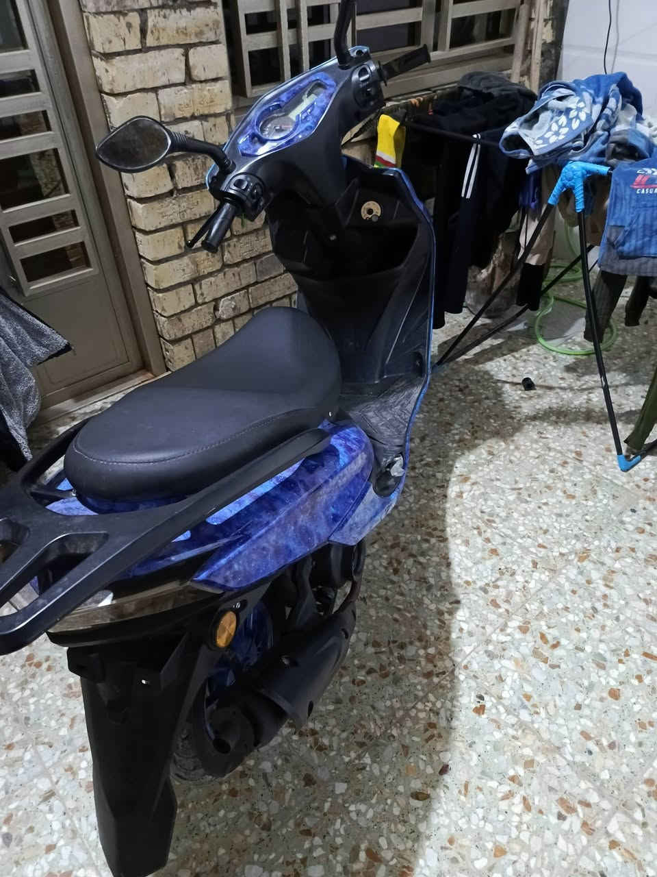 لبيع دراج موديل 23 خت الزيرو 
مكان الشعب***********
