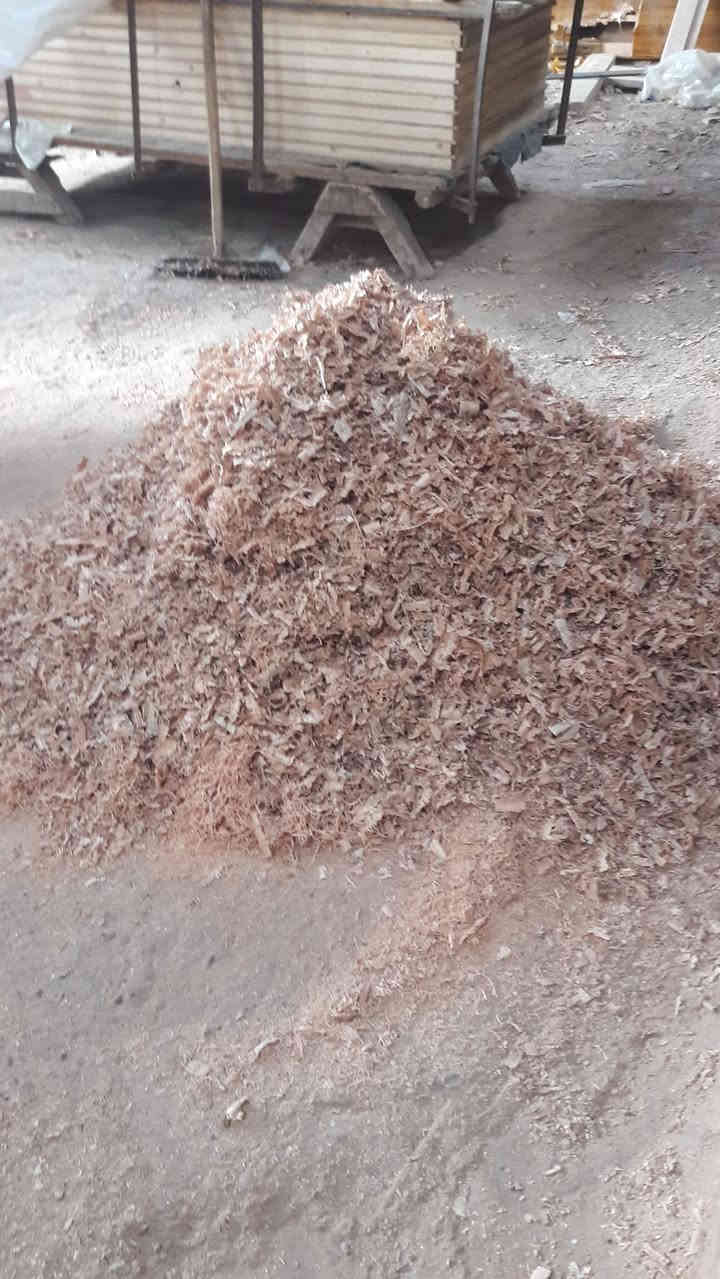 السلامعليكم  متاح نجاره  مكان قرنه  الهوير  ***********
