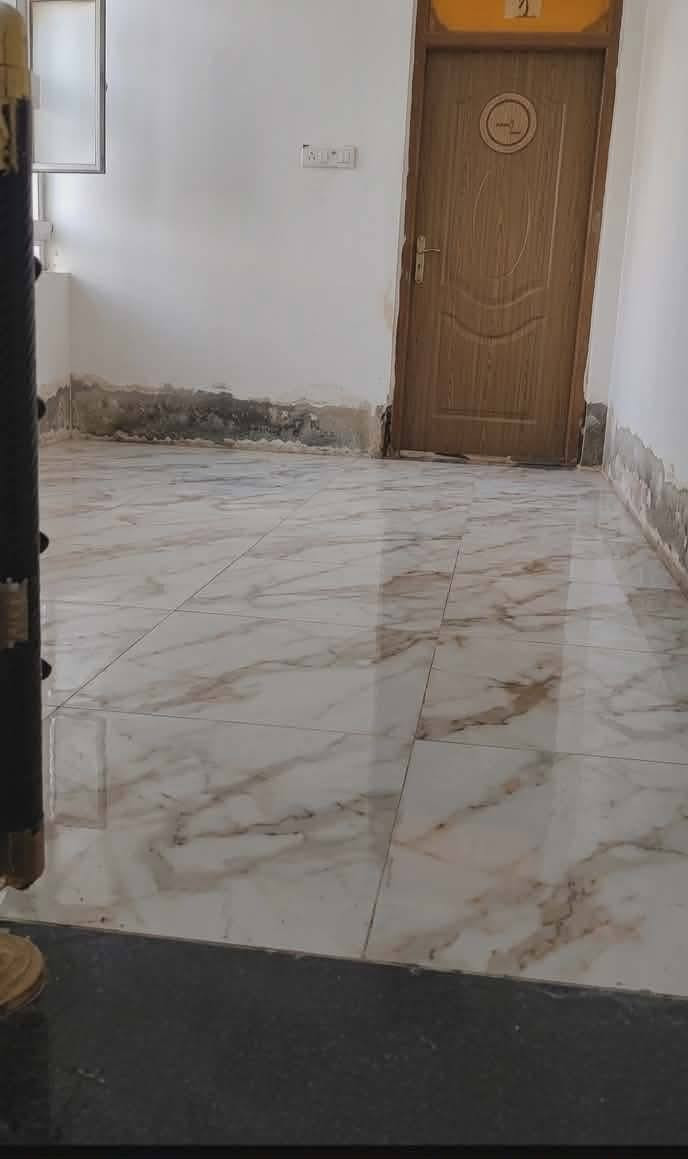بيت للايجار 50 متر 
نجف حي النداء شارع الكفيل 
شارع 60 العرضي الأول وقرب شارع الكفيل.
يحتوي على غرفة وصالة ومطبخ وصحيات.
البيت نظافة وسط..
سعر الايجار 125 الف @إشارة


**إذا كنت صاحب هذا الإعلان وتريد حذفه لأي سبب، رجاءا أرسل رسالة إلى الدعم الفني**