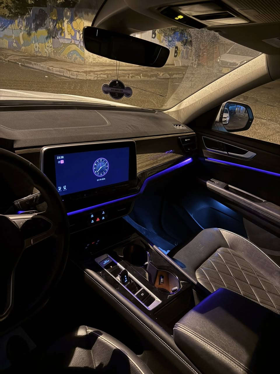 2024 VW Atlas Sel Premium Rline
قەپات مواسەفات
٥ کامێرا داتاشۆ هارمان کاردۆن
لایت موحەریک کوشن خەزن و سارد و گەرم
دەبل ئەکسل و پانۆڕاما و زۆر مواسەفاتی تر
یەک چاملغی سبوغە لەگەل کەمێک قەلەم کاری
تازە ڕۆنی گۆڕاوە مۆتول سپیسیفیک 0W20
تازە ڕەقەمی شکاوە جاهیزە و بێ مەسرەفە

خمس کامیرات داتاشو هارمان کاردون
لایت محرک کشنات خزن و بارد و تدفئة
وحدة جملغ صبغ فقط و شوي pdr
دهن مبدل موتول سبیسیفیک 0W20
تم فحص السيارة من يم بلاك دوم
رقم موءقت تترقم شمالي بها مجال ٩٠ يوم
السيارة كلش حلوة و جاهزة و ما بها اي مصرف

مكان اربيل ***********
