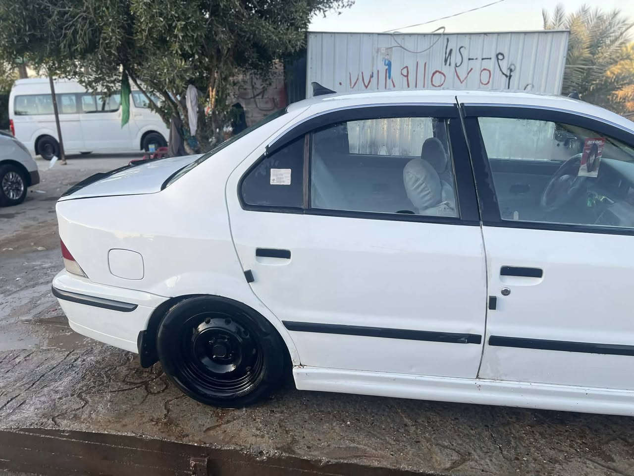 اسلام عليكم سمند ٢٠١١ السياره خير من الله رقم بابل انكليزي باسمي لا صبغ ولا تبديل مكينه وكير خير من الله سعرها ب٤٢ وبيها مجال غير متواجد عل فيس اتصل وبيك خير ودلل ***********
