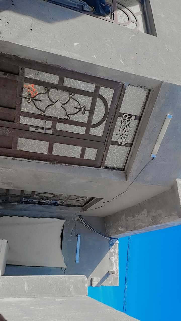 للبيع بيت مساحه ١٠٠ متر طابو زراعي منطقة سيد حبوب السعر ٢٠ مليون مكون من غرفه وصاله ومطبخ وصحيات وبراني ومناور ***********
