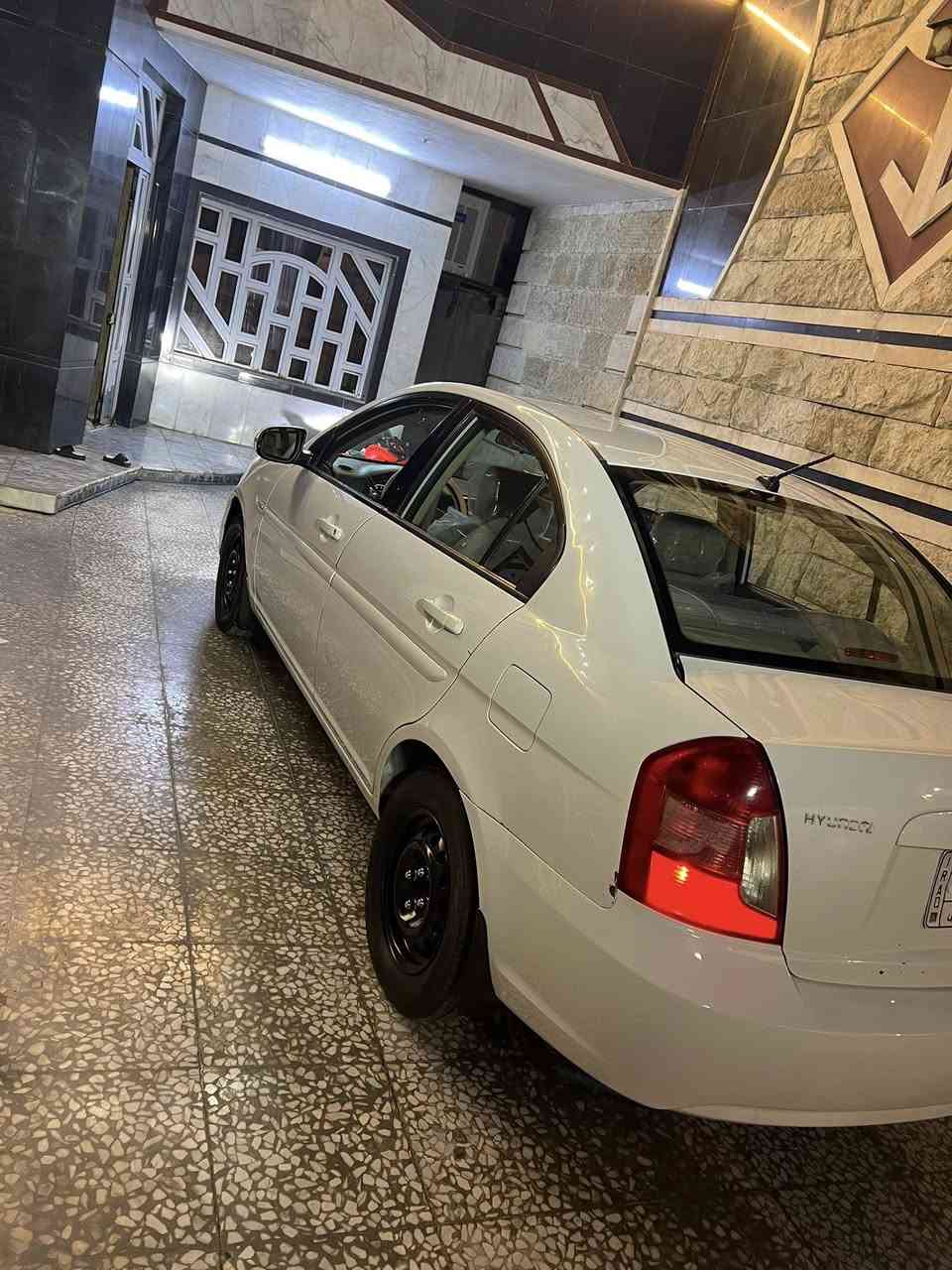 اكسنت 2011الشركة العامة للسيارات ناشر بيها مقطع فديو موضح كلشي بي ماشية 160 الف عنوان بغداد الجديدة موبايل ***********
