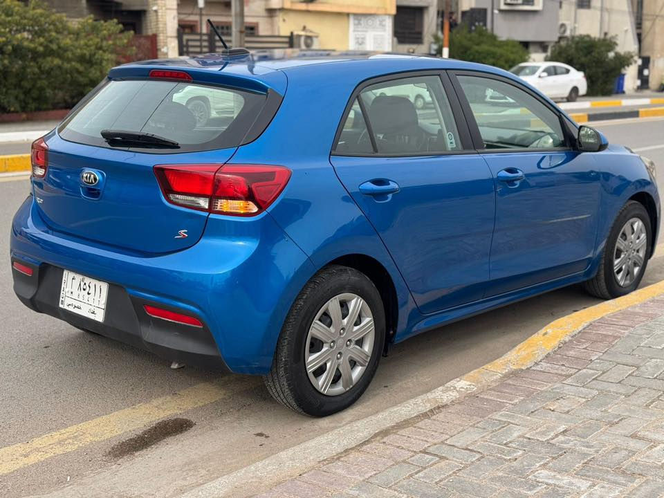 كيا ريو 2021
وارد امريكي

 ليبل واحد السياره 

حادث دعاميه اماميه 

بدون صبغ فقط بيه بارد بالبنيد 

ماشيه 11 الف 

محرك 1600 

شاشة كبيرة 

كشنات مخمل 

مانع انزلاق 

USB 

السعر 120 وبيه مجال 

 بغداد العامريه 

***********
