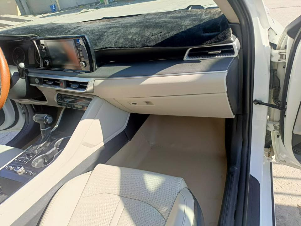 السلام عليكم
للبيع كي فايف موديل 2021 وارد خليجي اربيل  تريد تحويل تريد وكاله ماشيه 79الف قابل للزياده سياره كفاله عامه من صبغ بيها مكانين رصعات خفيفه مواصفات السياره 

-بصمه تشغيل وابواب وصندوق ذكي وتشغيل عن بعد

-تحكم استيرن جهتين 

-خمس وضعيات قياده 

-تبريد قطعتين 

-شاشه كامره خلفيه واماميه 

-مغلف حتى الارضيه 
 

الاستفسار ***********
