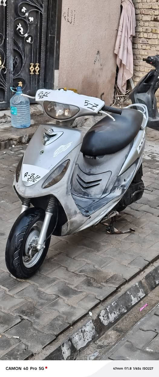 سلام عليكم دراجه ماكس منغولي للبيع
1كفاله كفرات ختم واحد  شاصي 

2مكينه نهضه مشي 

3سلف هندر كهربايات شغاله من طول لطول 

وبين قوسين اكفلك الدراجه من تاير الامامي لتاير الخلفي 

شراي تعال خاص رقمي ***********
