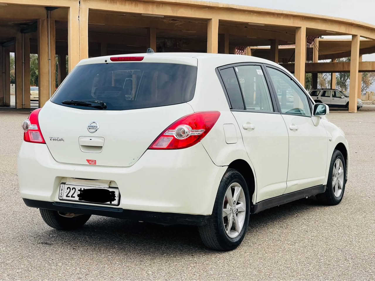 تیدا مۆدیل2009ناوەزەرد تۆماتیک  دوو پەڵە سبوخی  هیە جەمپیکی بچوکی هەیە گێڕو مەکینەو تەبریت بەشەرت تەقەو رەقەی بەشەرت سنەوی نوییە شاشە ئایپاد چوار تایەی باشی لەبنە ویل کەپە چوار جام کارەبا سحری88وەڕقە کەمیک مجال شوین کۆیە***********وەتساپ و ڤایبەری لەسەرە كويسينجاك, أربيل
