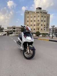 بغداد الاعظمية • دراجة رياضية • زنون