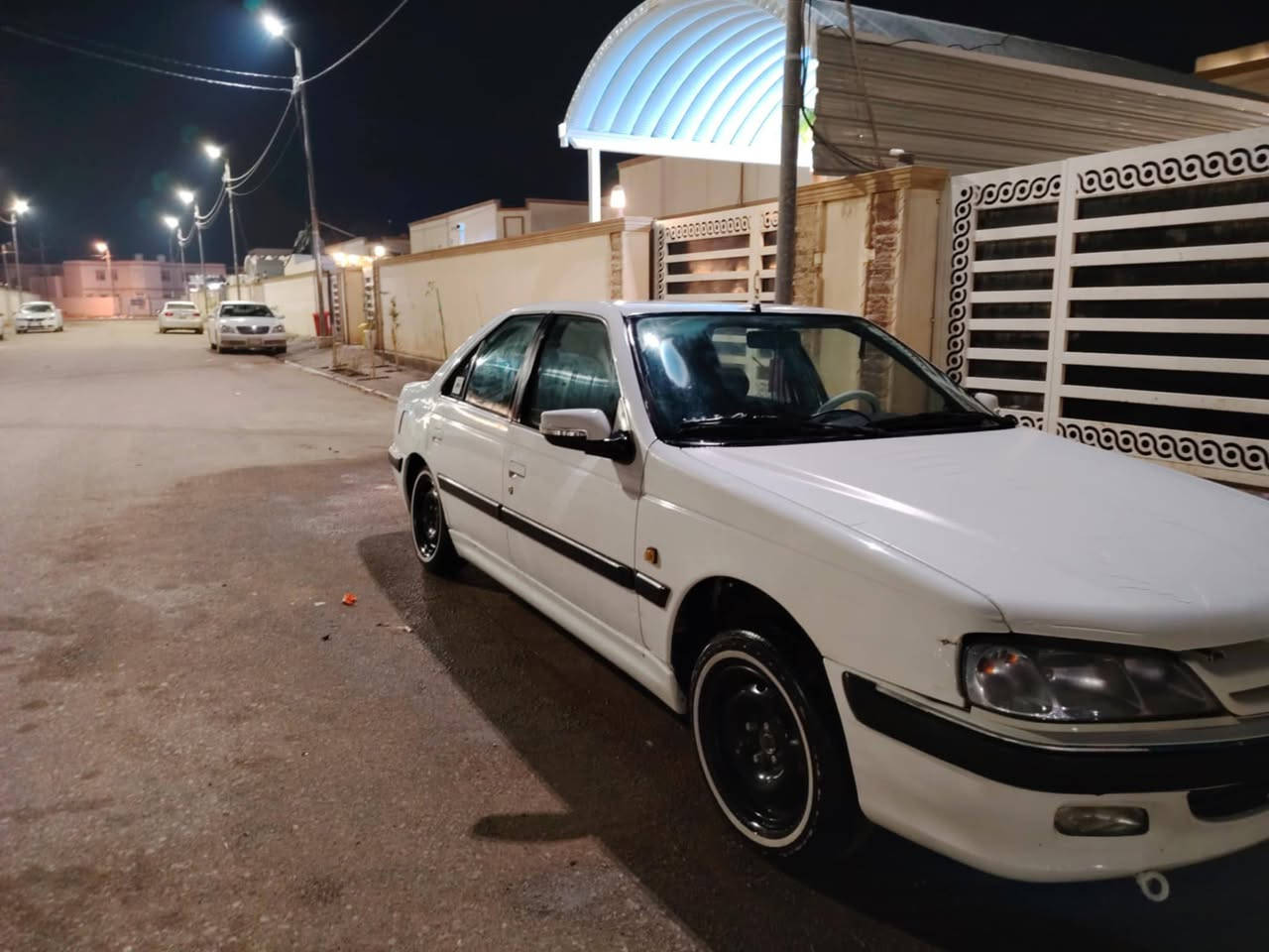 سلام عليكم ورحمة الله وبركاته (من رخصة مدير الكروب المحترم)  أخوان بيجو بارص رقم نجف دولي سنويه 2027 سياره بيه بنيد مبدل وبارد بجاملغ الخلفي مكان نجف السعر المطلوب 51 وبيه مجال حك الجية
رقم موبايل:  ***********
