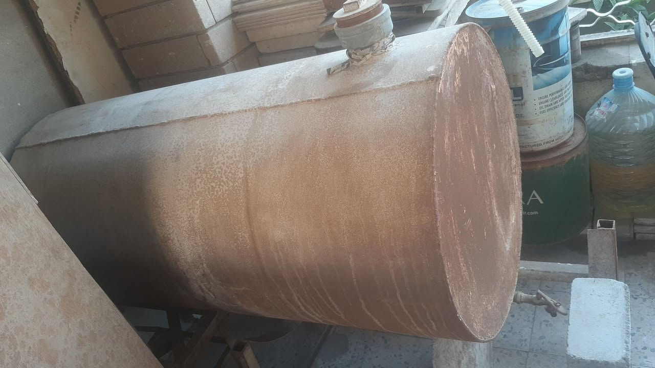 برميل كاز حديد نوع ثقيل مع قاعدة للبيع بسعر مناسب


**إذا كنت صاحب هذا الإعلان وتريد حذفه لأي سبب، رجاءا أرسل رسالة إلى الدعم الفني**