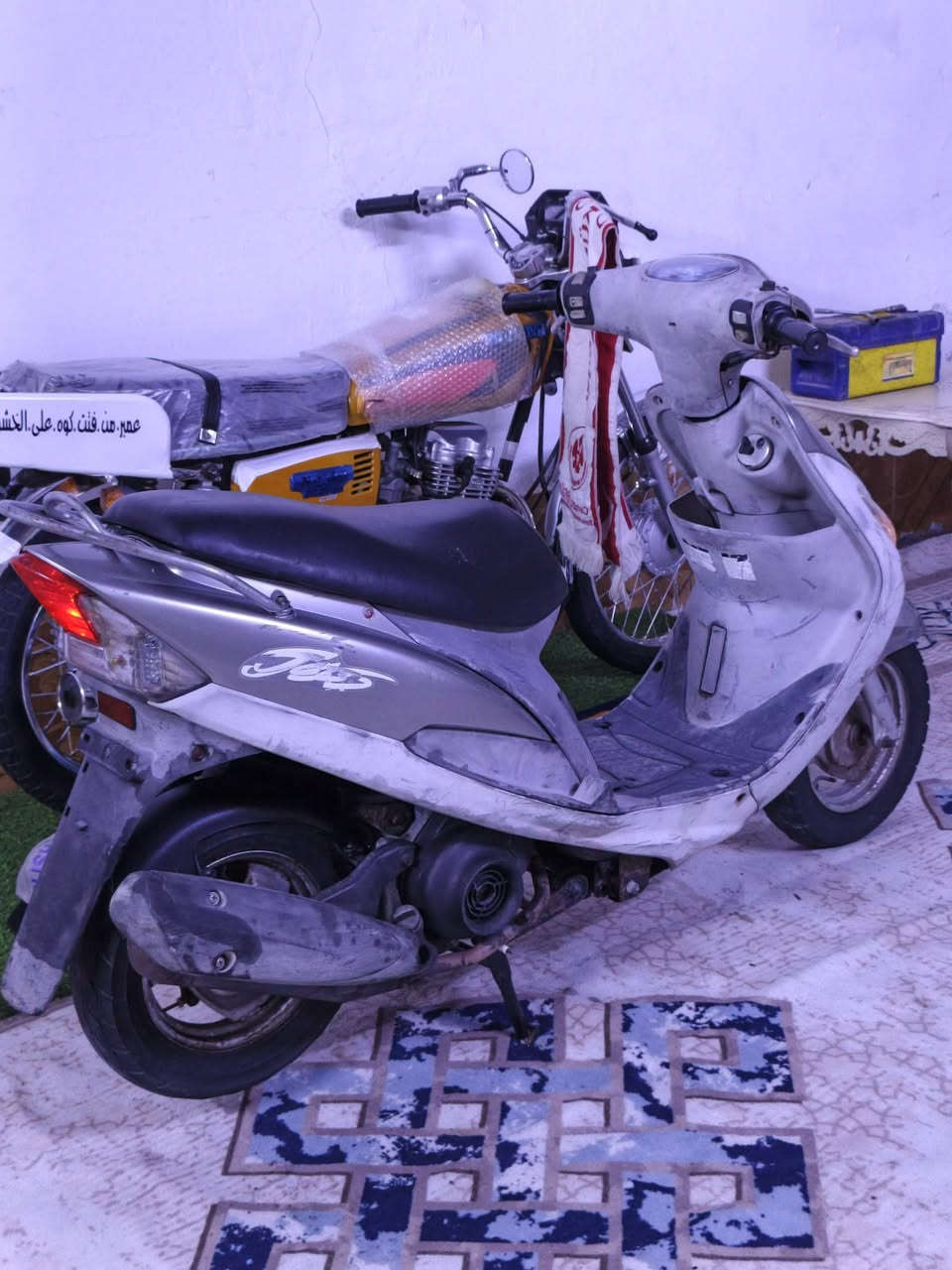 السلام عليكم دراجه ماكس للبيع مال حاويه متوازي على بيعتها مكينه بلاديه على وضع الحاويه المكان سماوه السعر خاص..


**إذا كنت صاحب هذا الإعلان وتريد حذفه لأي سبب، رجاءا أرسل رسالة إلى الدعم الفني**