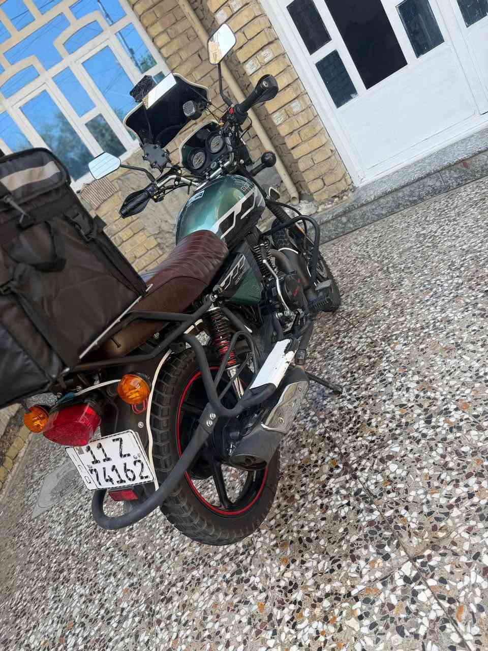 سلام عليكم …
🏍️دراجة دايون موديل 2023 دراجة مكفولة من كل شي الله شاهد مابيها أي حادث مرقم بغداد ودارجة أخت الزيرو👌  كلش نظيييفة 🔥
السعر 💸:2,800,000 مليونين وثمنميه الف دينار عراقي
العنوان 📍: بغداد_ الغزالية _ 
للاستفسار 📲 : ***********
