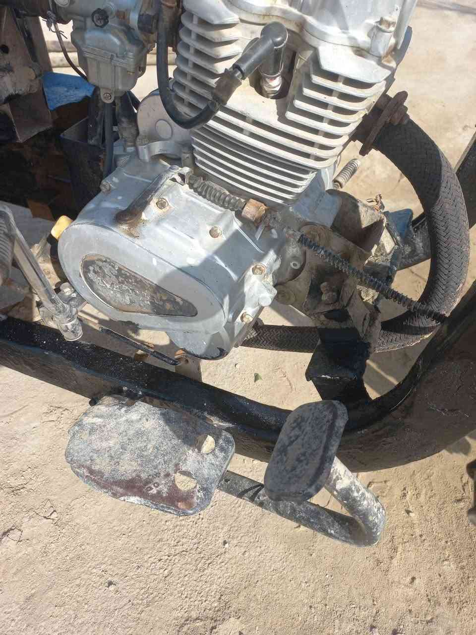 سلام عليكم ستوته كلك كلك.. البيع سعر 550وبيه مجال محرك 24  ستوته شوفت عينك خير من الله العوان الوركاء. بل البيضه.
***********.... 
***********
