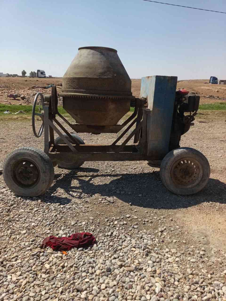خباطه للبيع جاهزه للشغل محرك فول 
هندر واحد المكان ابو طيبان
***********
