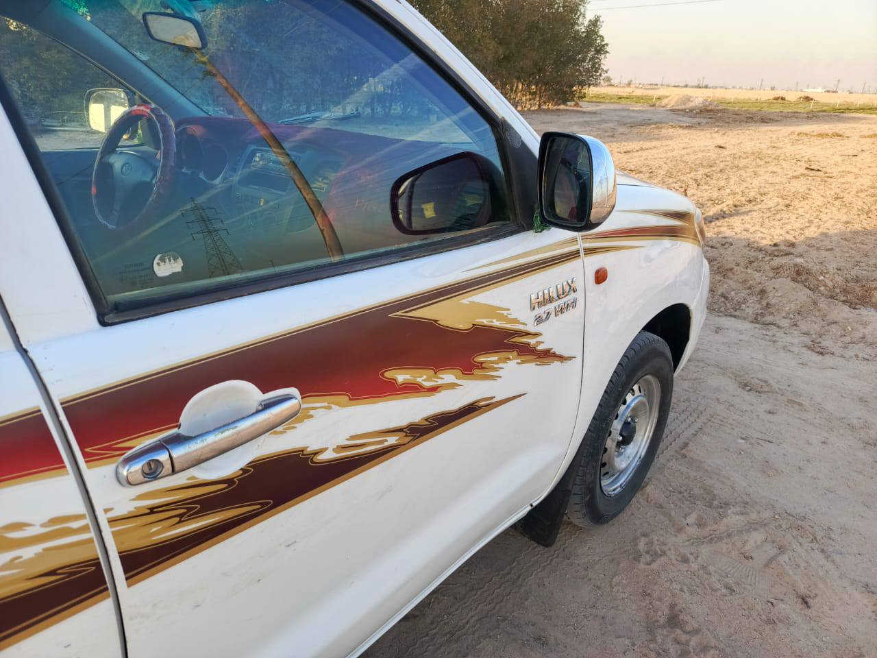 هيلوكس 2006كير ومحرك وشاصي وكهربايات كفاله من العيب الشرعي والگص سنويه جديده السعر 120وبيه مجال مكاني البصره زبير طريق 17شراي يتصل ***********
