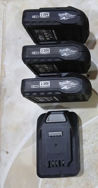 بطاريات فيريكس • ٢٠ فولت • فحم