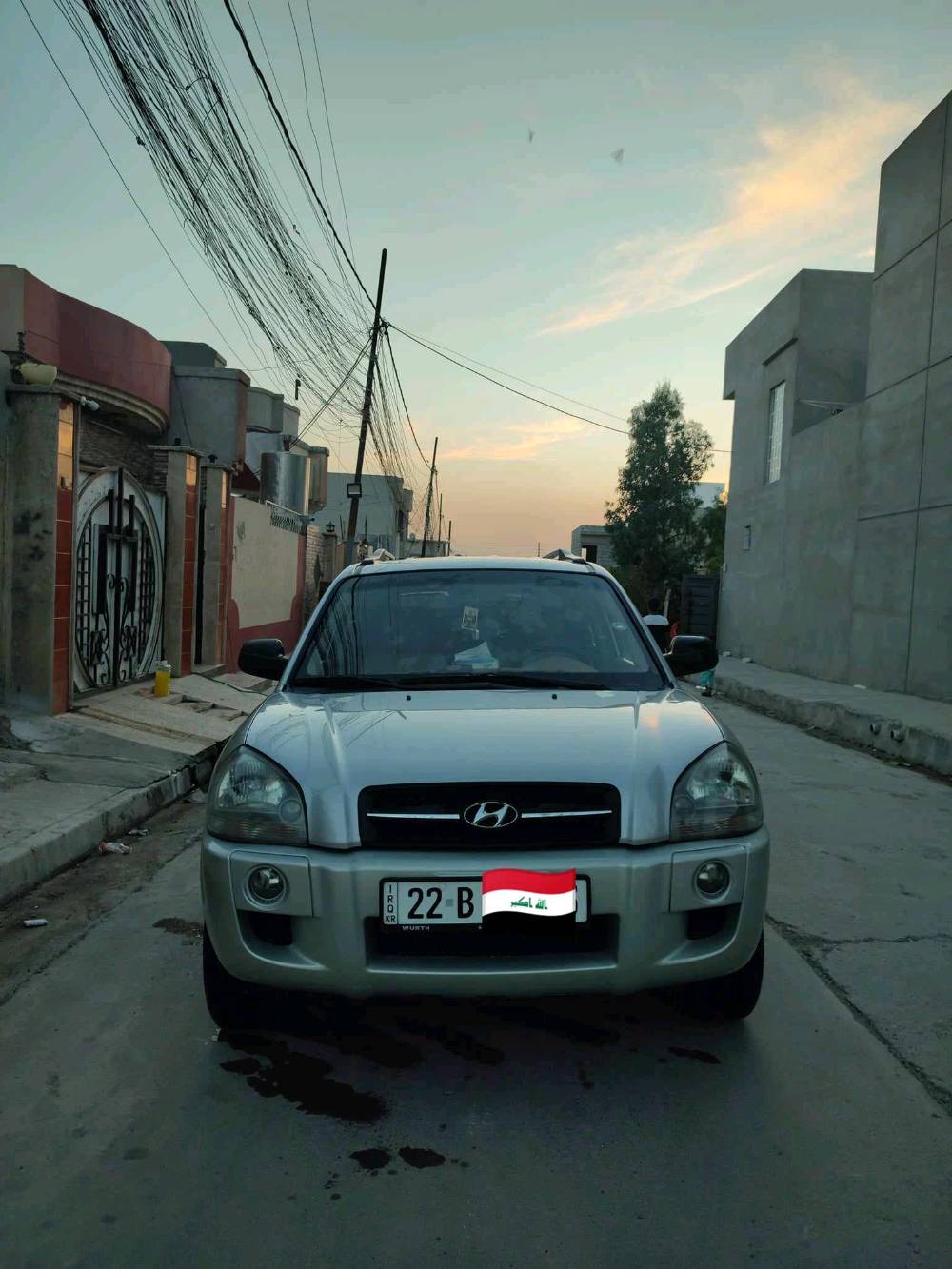 توسان 2008 كلين لون سلفر 
السعر 123بيها مجال