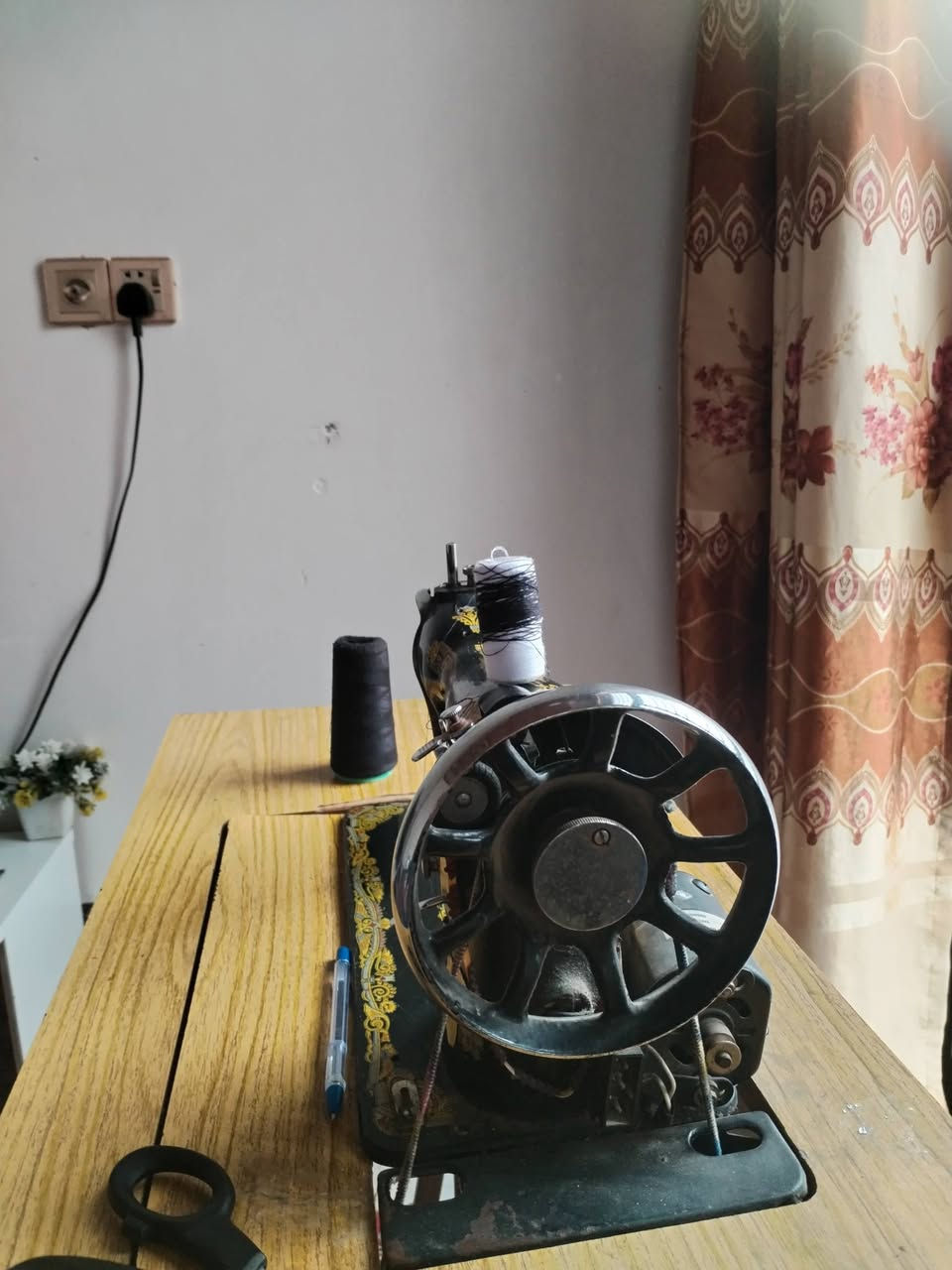 مكينه للبيع
مكينه نظيفه للبيع 
نوعها مثل مواضح بالصور 
تفحص وتشتري 
سعرها 60 وبيها مجال نظيفه وشغالة


**إذا كنت صاحب هذا الإعلان وتريد حذفه لأي سبب، رجاءا أرسل رسالة إلى الدعم الفني**