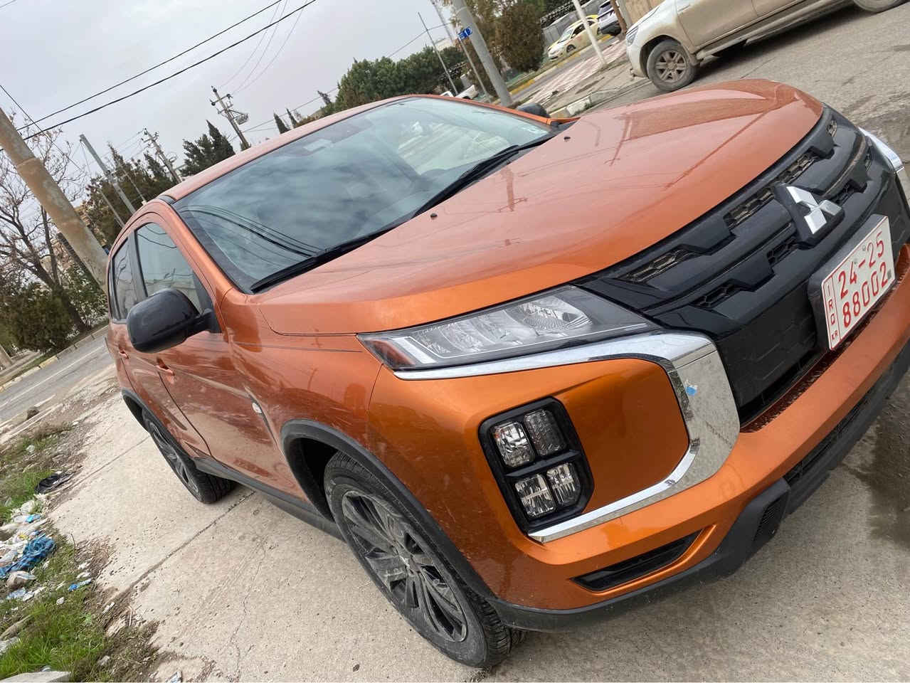 2024 MITSUBISHI OUTLANDER, S/SE

JA4ARUAU2RU003906
مواصفات……
سكان فوليوم .تحديدسرعة.رادار.حساس.شاشةگةورة .كاميرة.كاربلةي.جوار جام كاربايي.كشن سارد و. گةرم ..14هزار روشتية 
شوين هةولير 
سعري..137.مجال
*********** أربيل, العراق
