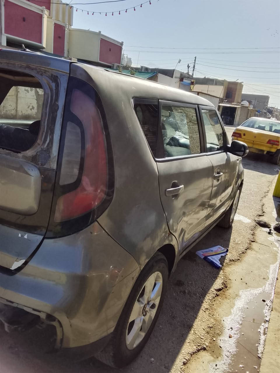 السلام عليكم صول ٢٠١٨ بدون رقم حرة سيارة يرادلهة تعمير صدر امامي تعبان جوزة سويج مكسورة جامة خلفية مكسورة ءكفر دعامية خلفية نقص سيارة يرادله. ***********
