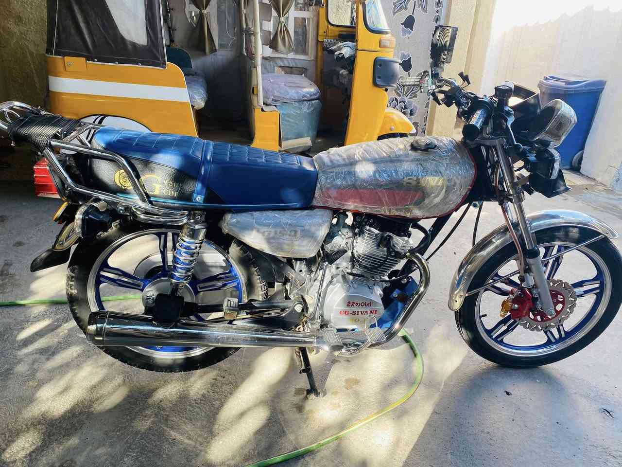 سلام عليكم
سيفان 2026 ماشيه 30000 كيلو متر دراجه جديده وأحله بل واقع صار شهر من نازله أوراق كامله 7 وياه مكان ديالي خالص وبخدمت الجميع استفسار اتصل ***********
