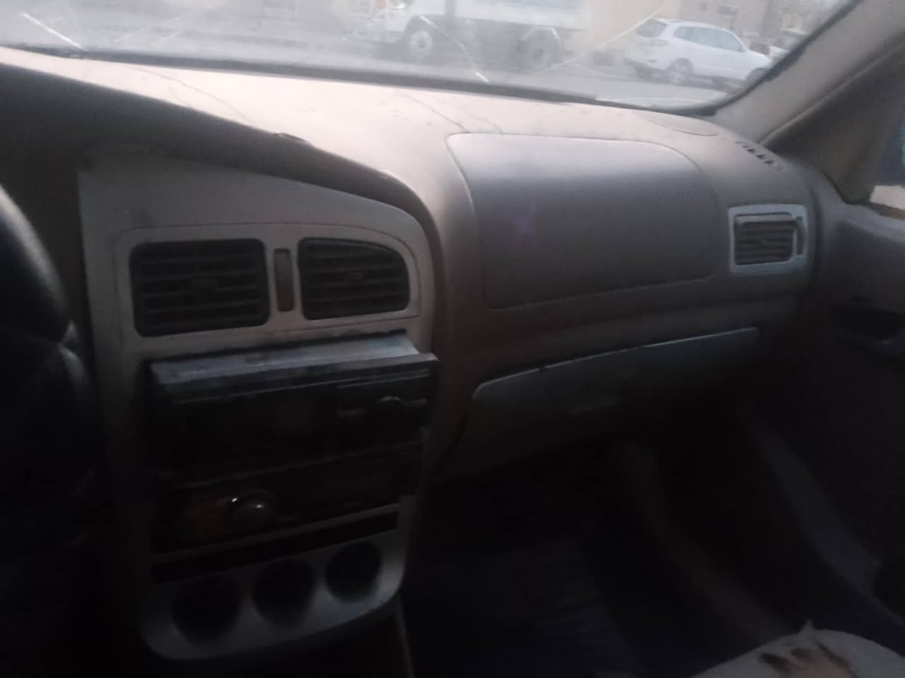 سلام عليكم من رخصت مدير القروب شيري كوين للبيع رغم بابل صدامي شرعي ماندله سنويه بلاغ سياره حلوه بس المحرك بيه بخار والباغي نضيف قير وتواير وحداديه وغرفه ومغدم كلها زينه  مكاني نجف سعر ٦ وراق اللتصال ***********مكاني نجف
