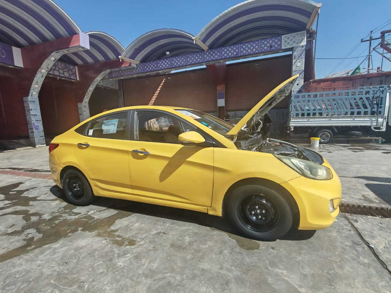 السلام عليكم اكسنت للبيع موديل 15 خليجي مكينه 1600تفاصيل عله الرقم ***********
