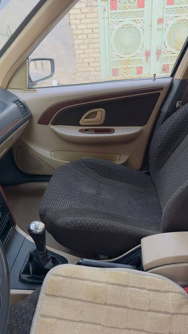 بيجو باص
موديل 2018
رقم بغداد بسمي
ضربتها بجم مو قوية
لغود سليمه
ونطخت
الباب خلف السايق ما مصلحة عل وضعه
كير محرك سياره جديدة
السعر  50 بيها مجال حك الجية
***********
