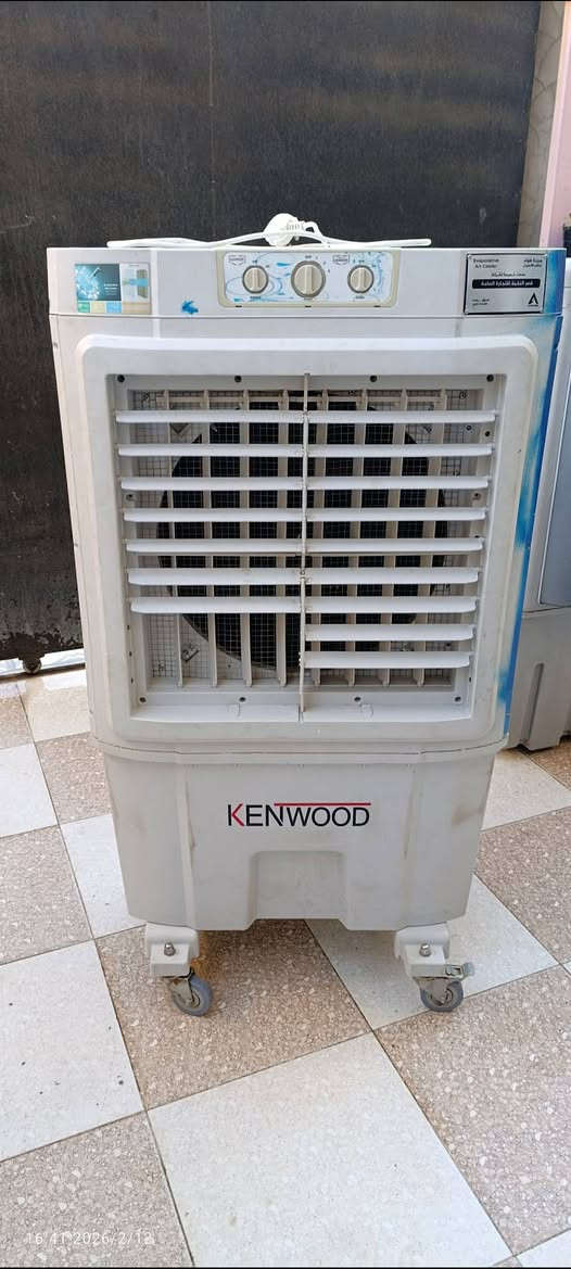 كونفيره كينوت حجم وسط للبيع مستعجل عليها سعر 80الف
للاستفسار. ***********
