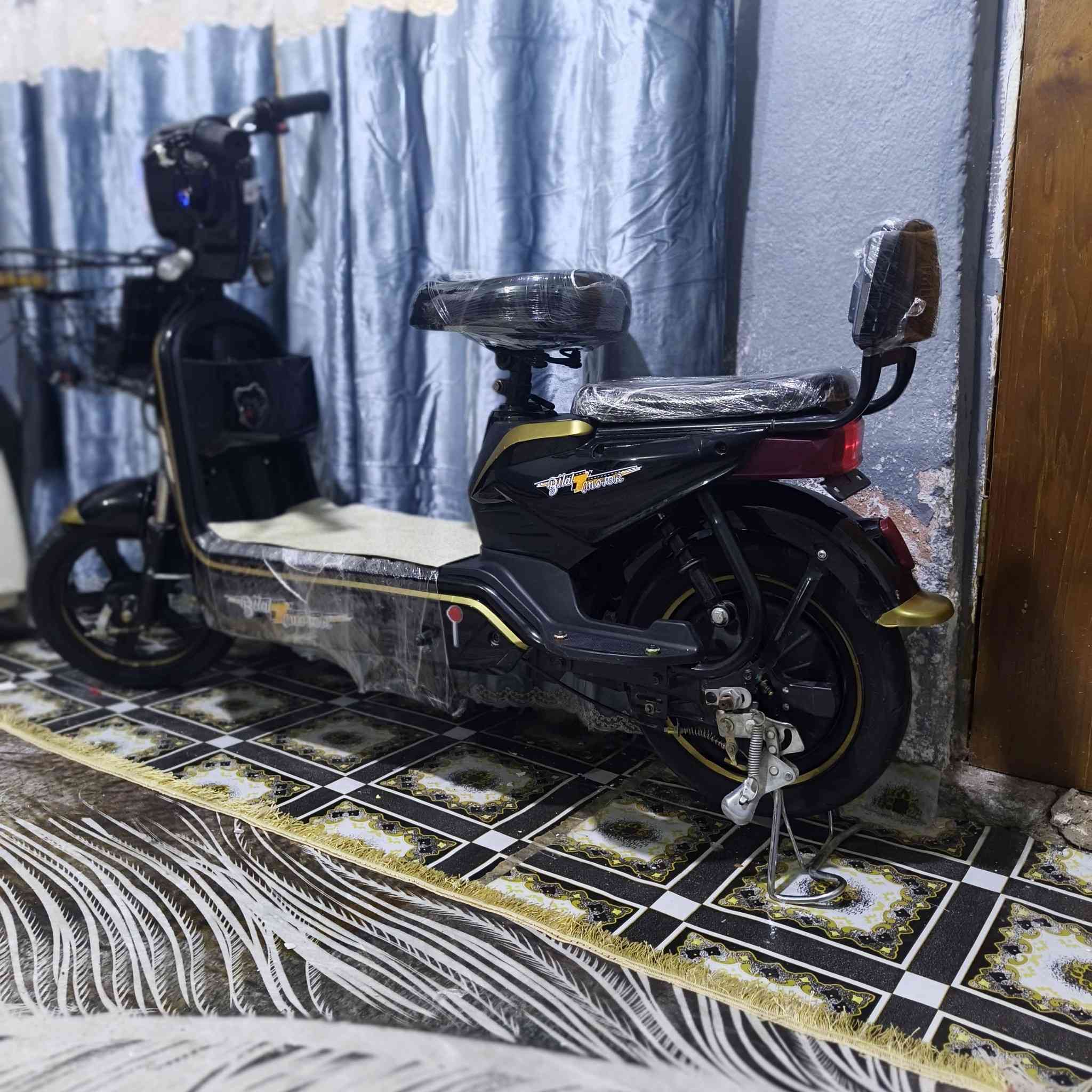 سلام عليكم دراجه شحن جديده بعدهي بل لايلون عنواني بصره 5ميل سعر المطلوب 250بيه مجال قليل


**إذا كنت صاحب هذا الإعلان وتريد حذفه لأي سبب، رجاءا أرسل رسالة إلى الدعم الفني**