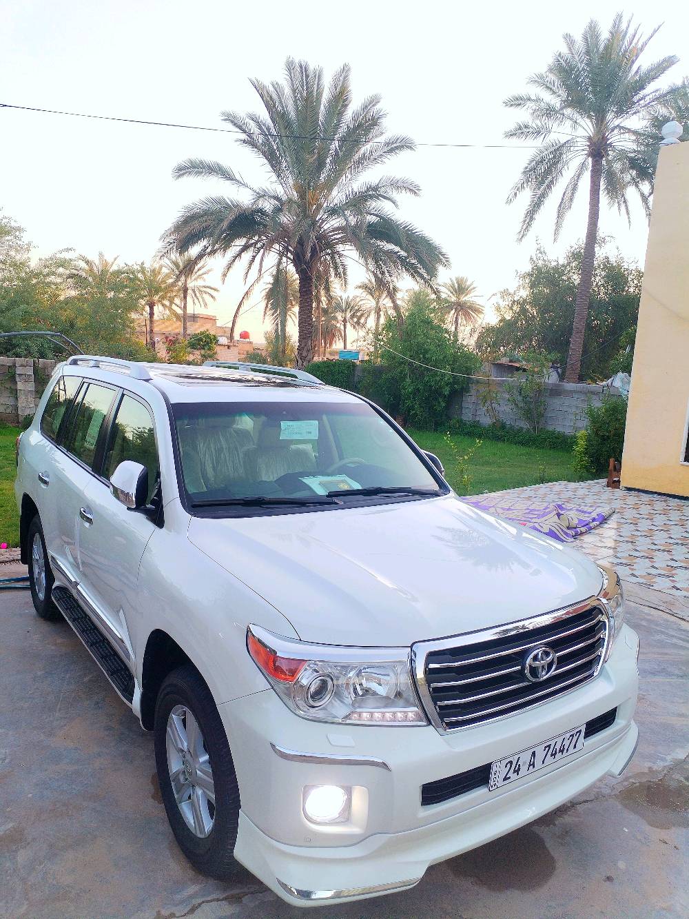 لاندكروز 2012 ابريمي اصل المرايه القلاب غني عن التعريف
كفاله عامه من كلشي عل وضع شركه مابيه كل نقص شرط عل فحص 
🔸سعر 355 بيه حك جيتك 
🔸محرك 4000  مرغوبات 6سلندر 
🔸 شاشات تطبيق  
🔸كامرات 
🔸مرايات شفط كهرباء وعل بك قلابت  
🔸تحكم ستيرن فول 
🔸8 ايرباك
🔸ثلجه
🔸تخم تاير دلوب ياباني
🔸كشنات جلد بلادي
🔸كراسي الامامي كهرباء 
🔸تدفئة تبريد 3 قطع
🔸حساس امامي و خلفي
🔸 مرقم دهوك لوحه جديده  بسمي  سنويه ٣٠٣١
🔸 العنوان : واسط قضاء صويره 
🔸 للاستفسار  الاتصال بالأرقام 
☎️ *********** 
***********