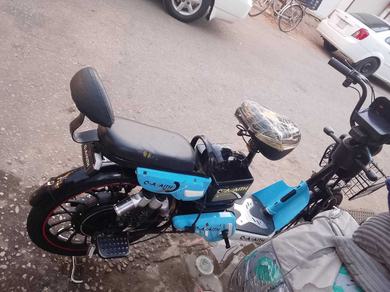 للبيع شحن شغال سعر 250 حي المكرمه شارع الطاقه رقم الهاتف*********** نجف
