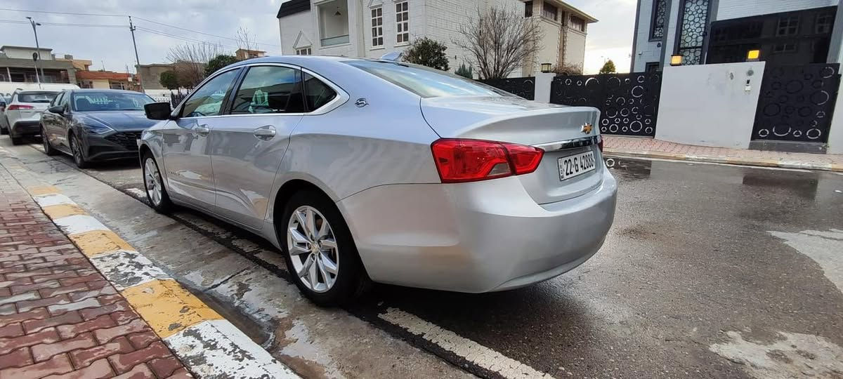 السلام عليكم امبالا موديل 2017 مواصفات LT
3قطع صبغ 
ماشية 200
محرك وكير بشرط 
رقم وسنوية جديد
مواصفات LT 
السعر 102 ورقة 
4 سلندر
للاتصال ***********
