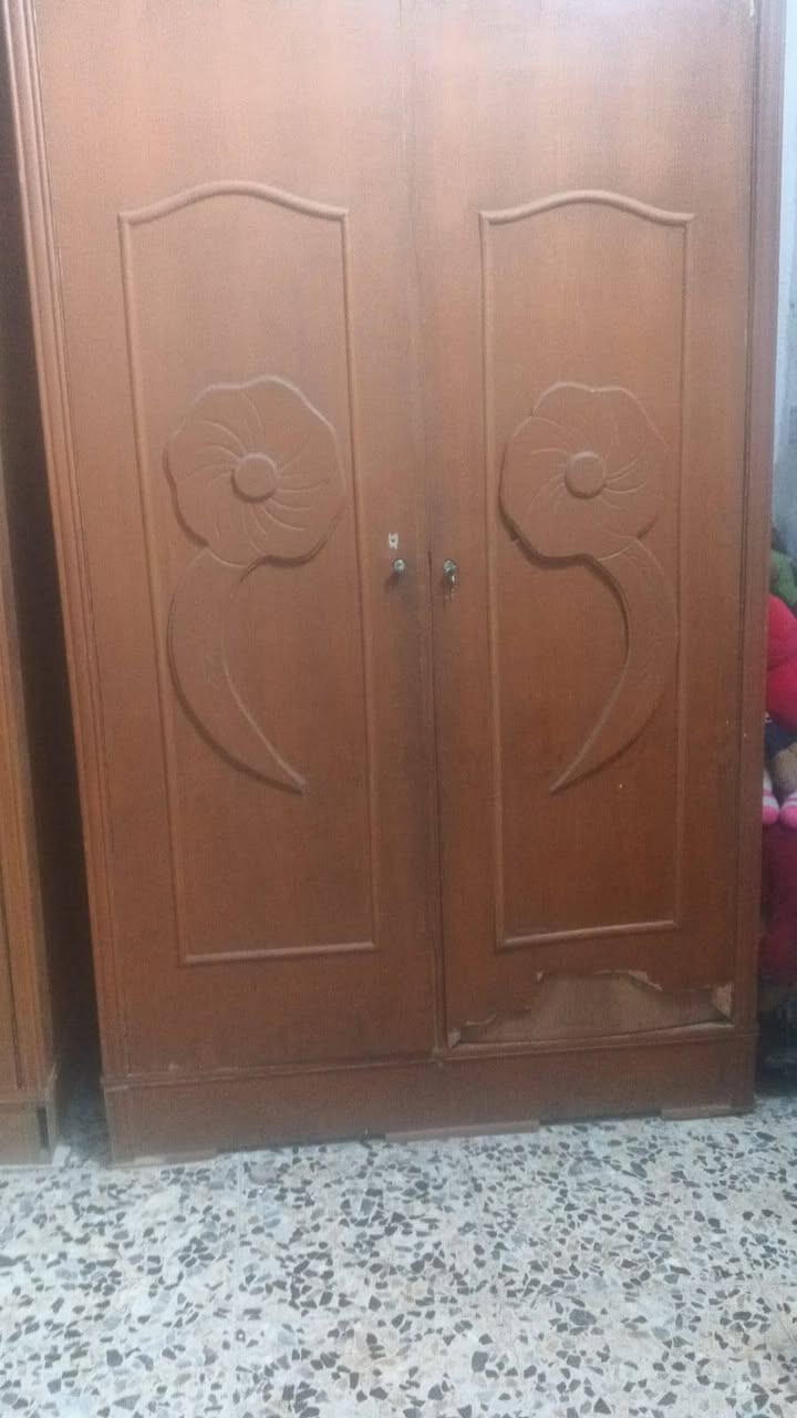 كنتور وبوفيه للبيع
قيم واخذ بليرضي الله 
@إشارة


**إذا كنت صاحب هذا الإعلان وتريد حذفه لأي سبب، رجاءا أرسل رسالة إلى الدعم الفني**