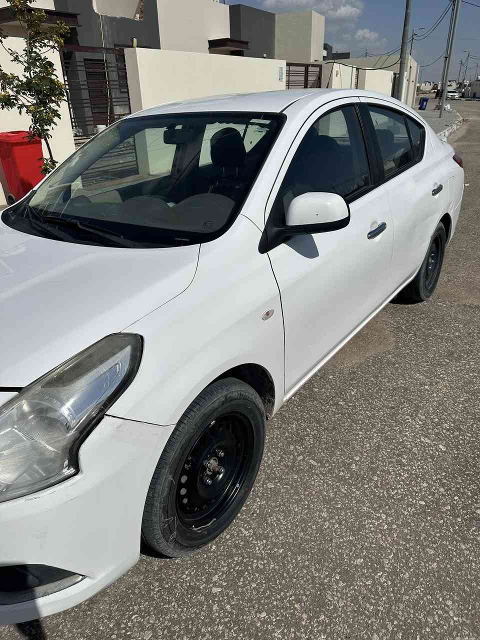 سلام عليكم 
نيسان سني هندي ٢٠٢١ 
ماشيه ١٠٦ حساسه خلفي كامره شاشه اندرويد 
تبريد ثلج كير ومحرك مامفتوح بيه برغي وضع الشركه رقم أربيل 
السعر ١٠٥$ مكاني نجف 
ملاحظه: طخات فقط الموضح في الصوره 
رقم : ***********
