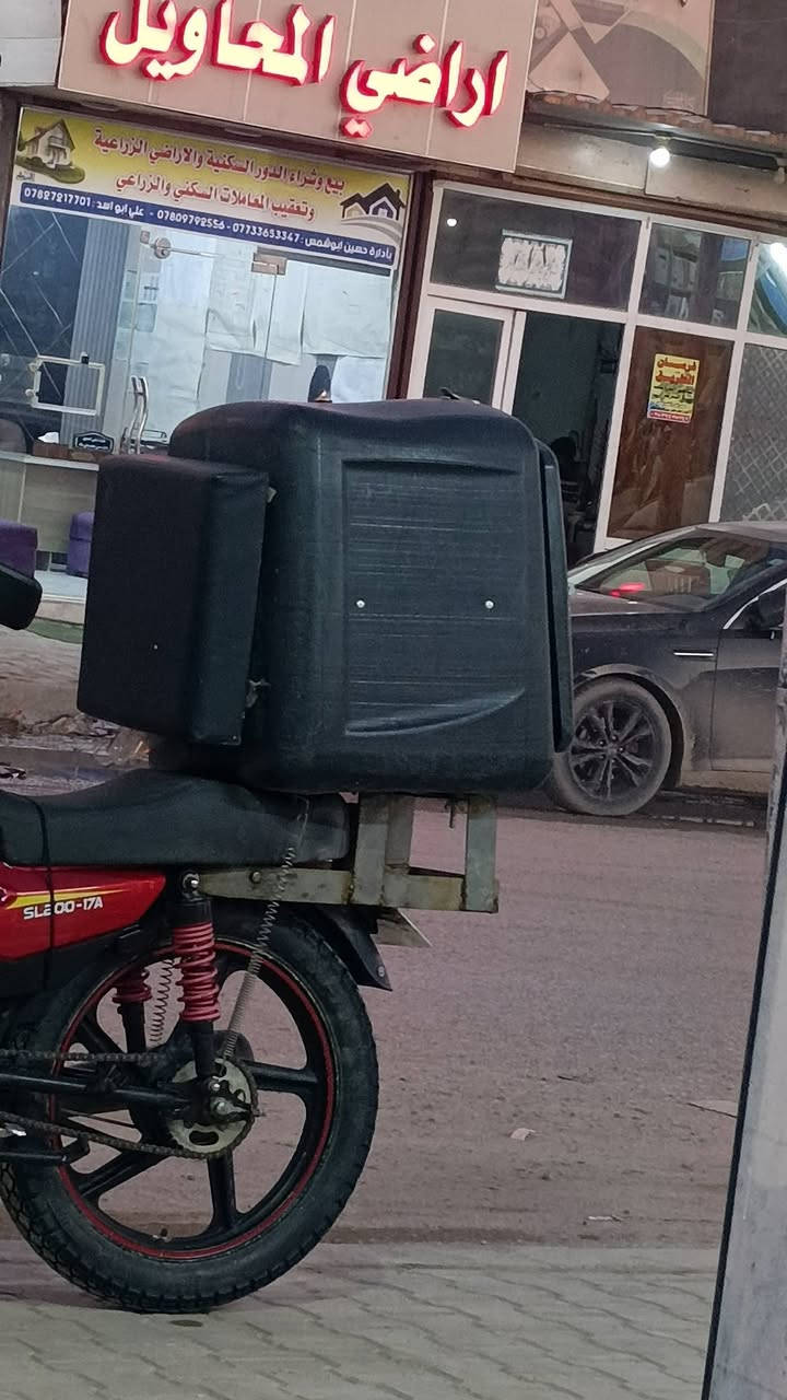 صندوك هوه الضهر والسوبايه للبيع نظيفات كلش
سعرهن ٤٥ الف
عنواني محاويل 
***********
***********
